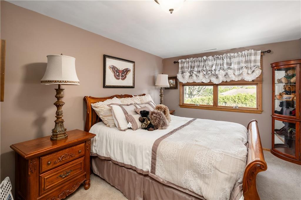 1695 Highland Road Sharon, PA 16146 - Photo 26 of 48 Number 4 of 6