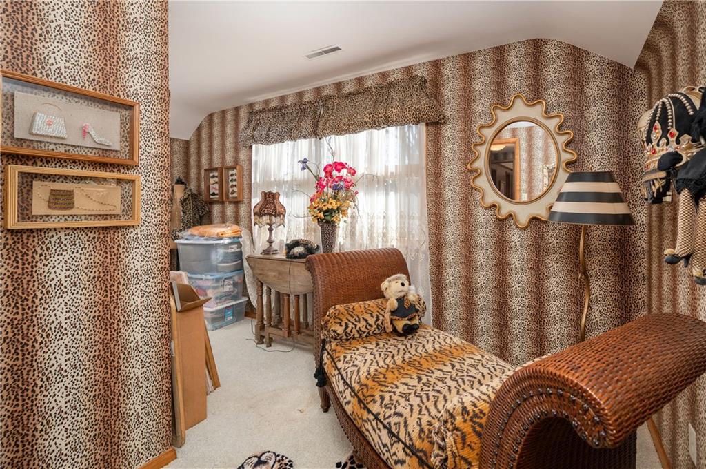 1695 Highland Road Sharon, PA 16146 - Photo 29 of 48 Gallery Image 29