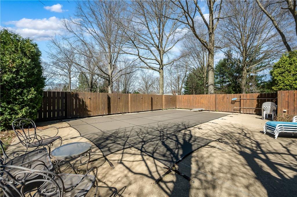 1695 Highland Road Sharon, PA 16146 - Photo 43 of 48 All equipment included - sold "as is"