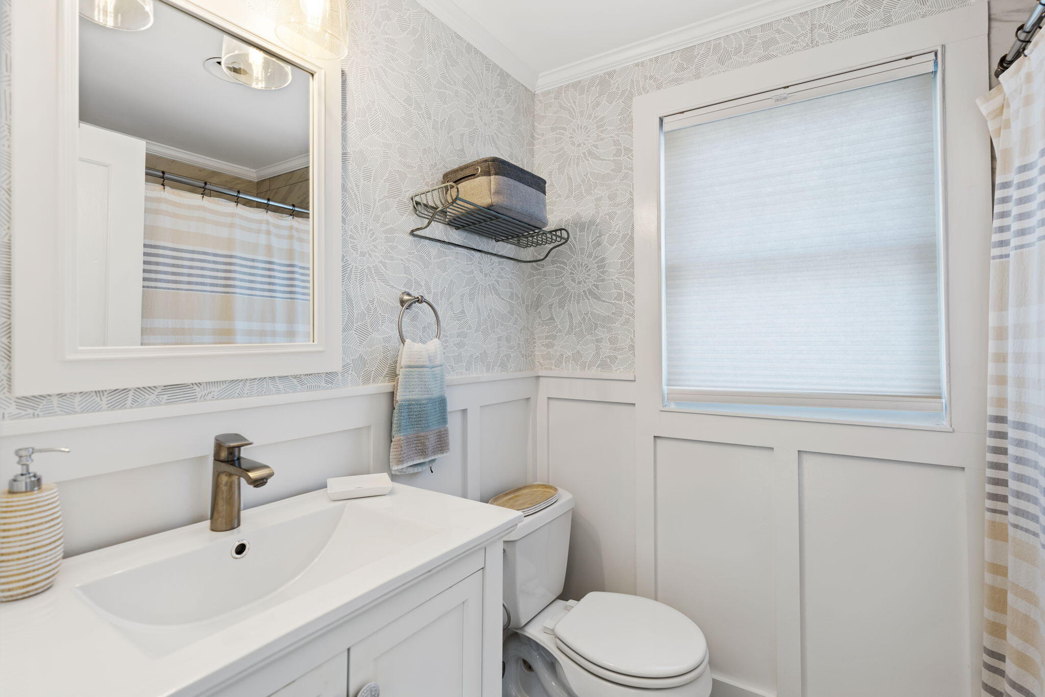 2 Phillips Road Falmouth, ME 04105 - Photo 24 of 41 38-web-or-mls-DSC07223