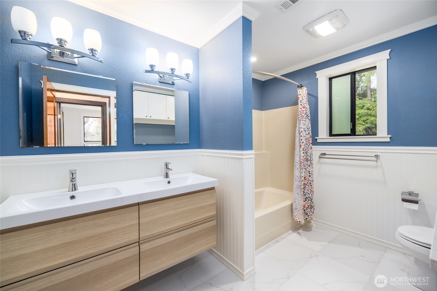 705 North Waugh Road Mount Vernon, WA 98273 - Photo 17 of 37 Gallery Image 17