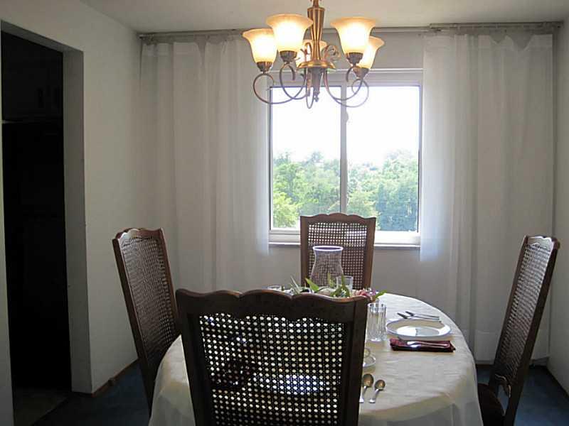 151 Leslie Road Monroeville, PA 15146 - Photo 14 of 18 Dining Room.