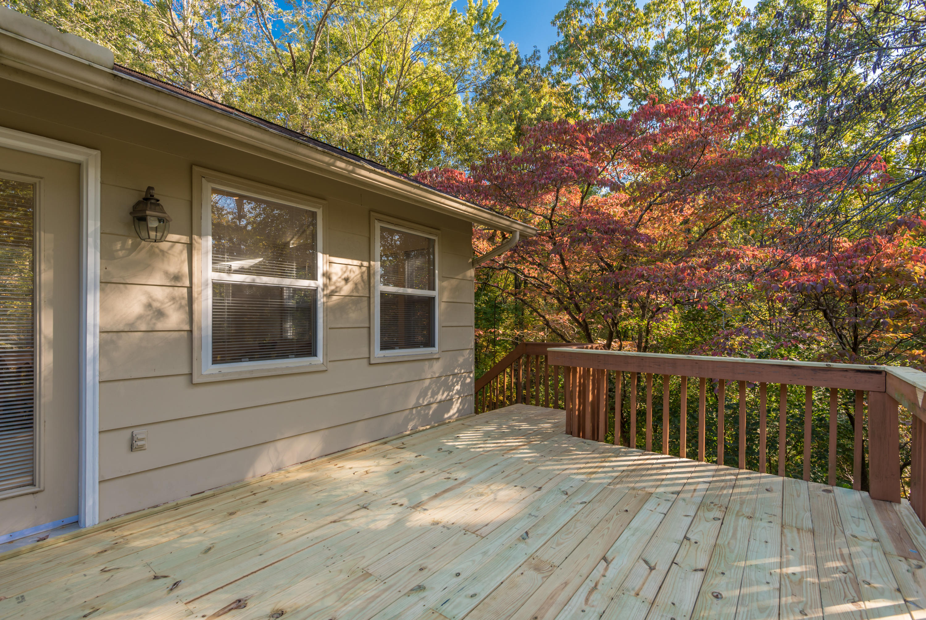 17 Moore Lane Oak Ridge, TN 37830 - Photo 16 of 40 17MooreLn-32