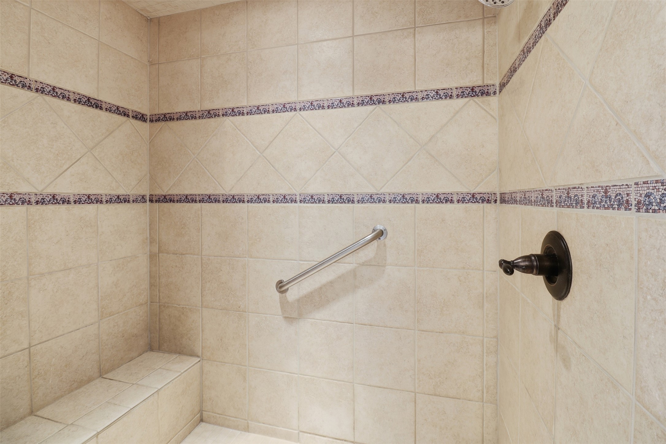 200 Apache Trail Burnet, TX 78611 - Photo 25 of 40 Full bath with a tile shower