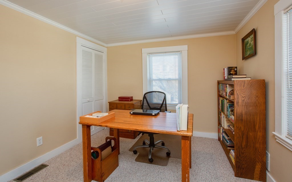 216 Maple Street Danvers, MA 01923 - Photo 14 of 42 Gallery Image 14