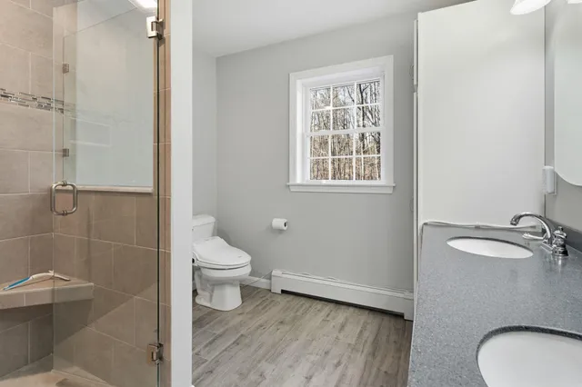 $795,000 | 120 Thompson Lake Shores Road, Casco, ME 04015