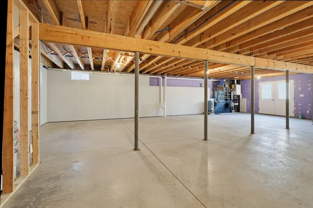 $795,000 | 120 Thompson Lake Shores Road, Casco, ME 04015