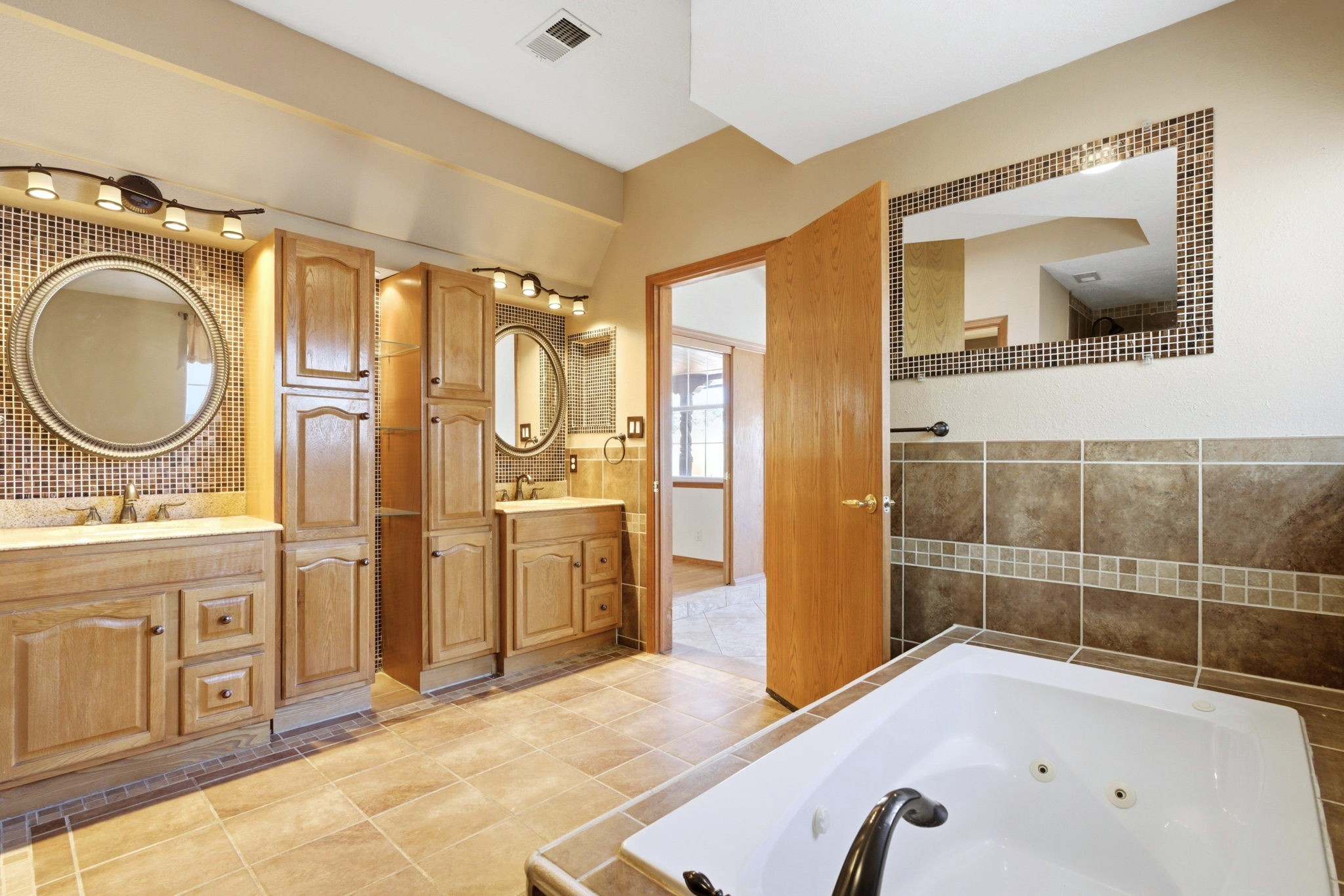 2881 Chessman Drive Southeast Rio Rancho, NM 87124 - Photo 22 of 38