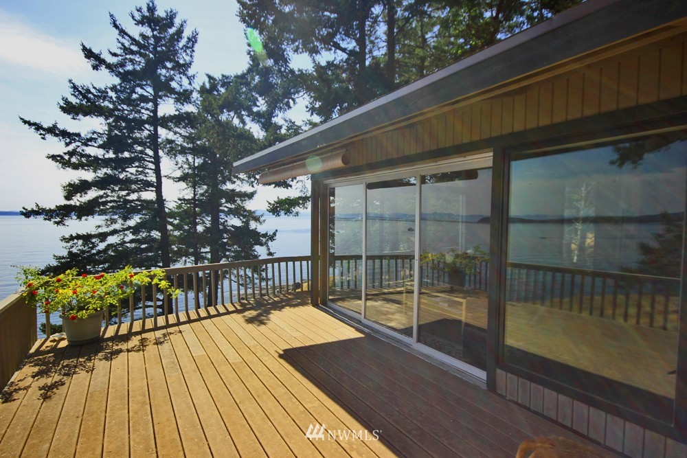 2100 South Side Road Friday Harbor, WA 98250 - Photo 14 of 25 Gallery Image 14