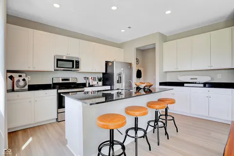 $413,390 | 4303 Orr Spgs Drive, Indianapolis, IN 46239