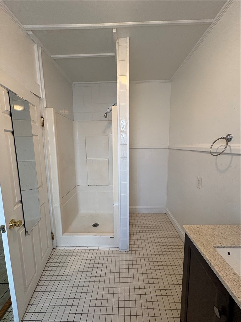 95 Duke Street East Greenwich, RI 02818 - Photo 5 of 9