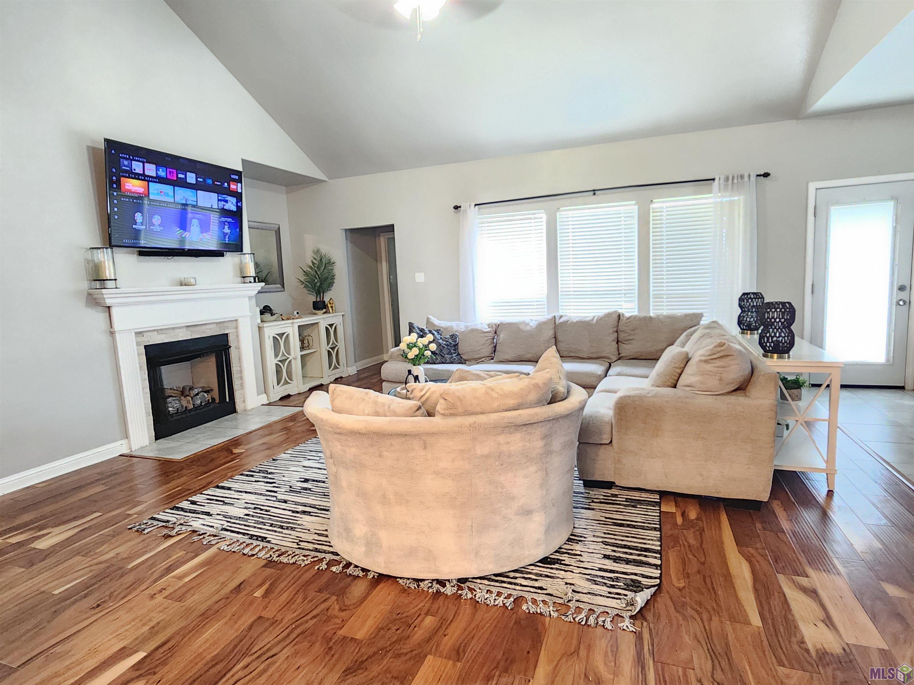 12362 Buddy Ellis Road Denham Springs, LA 70726 - Photo 12 of 27 Gallery Image 12