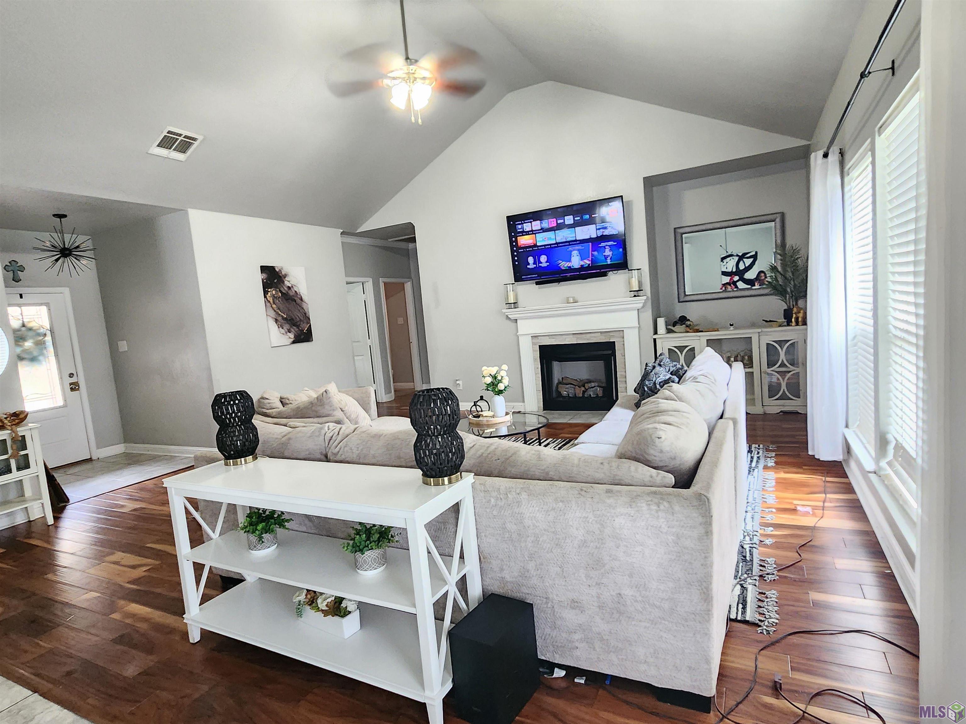 12362 Buddy Ellis Road Denham Springs, LA 70726 - Photo 14 of 27 Gallery Image 14