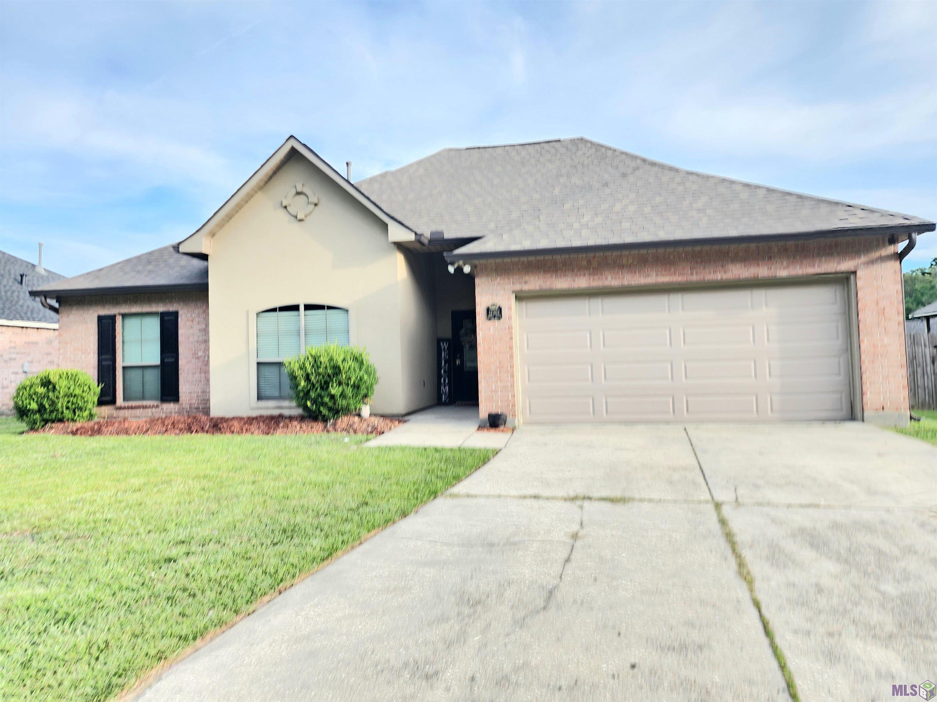 12362 Buddy Ellis Road Denham Springs, LA 70726 - Photo 2 of 27 Gallery Image 2