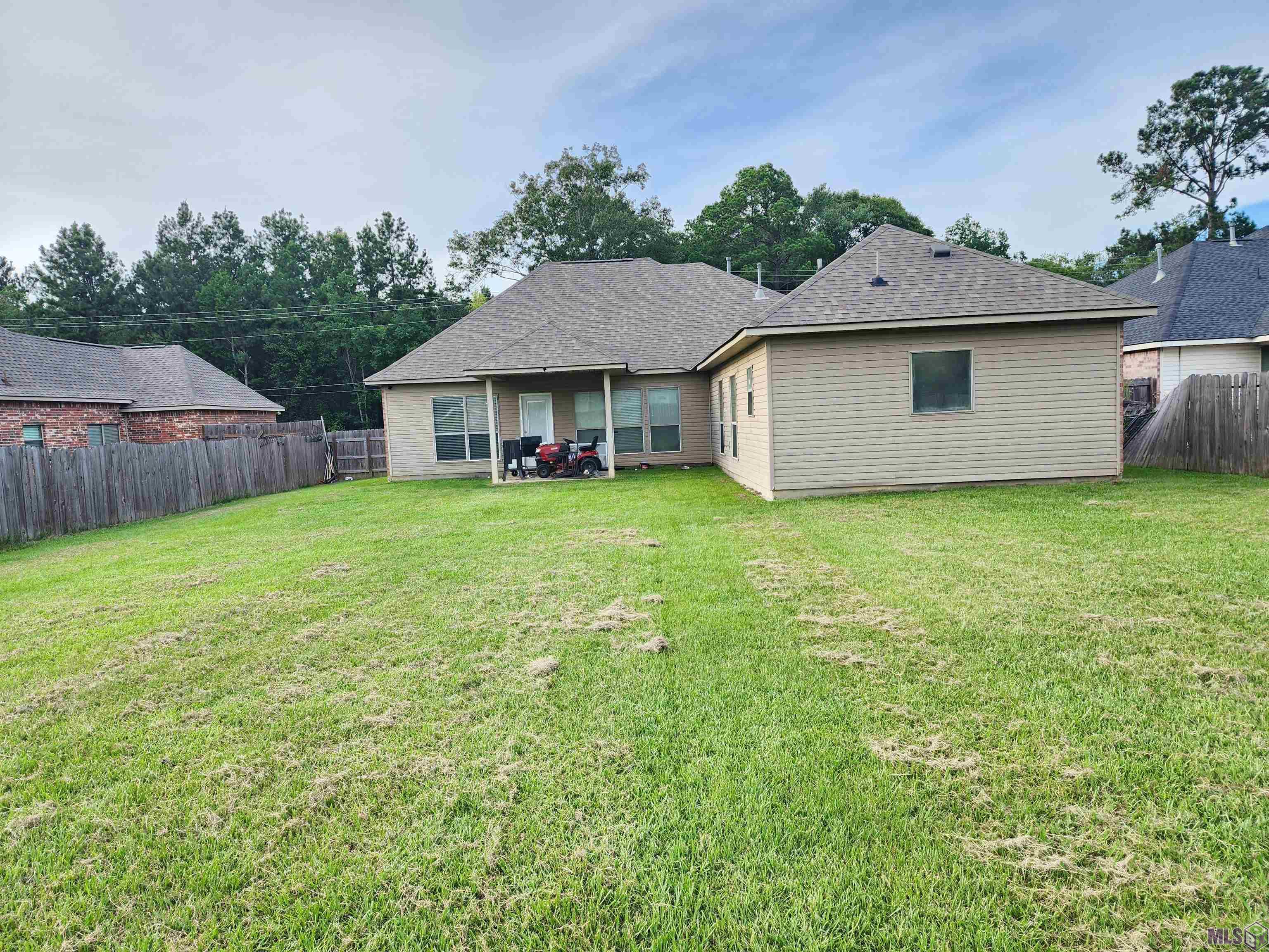12362 Buddy Ellis Road Denham Springs, LA 70726 - Photo 26 of 27 Gallery Image 26