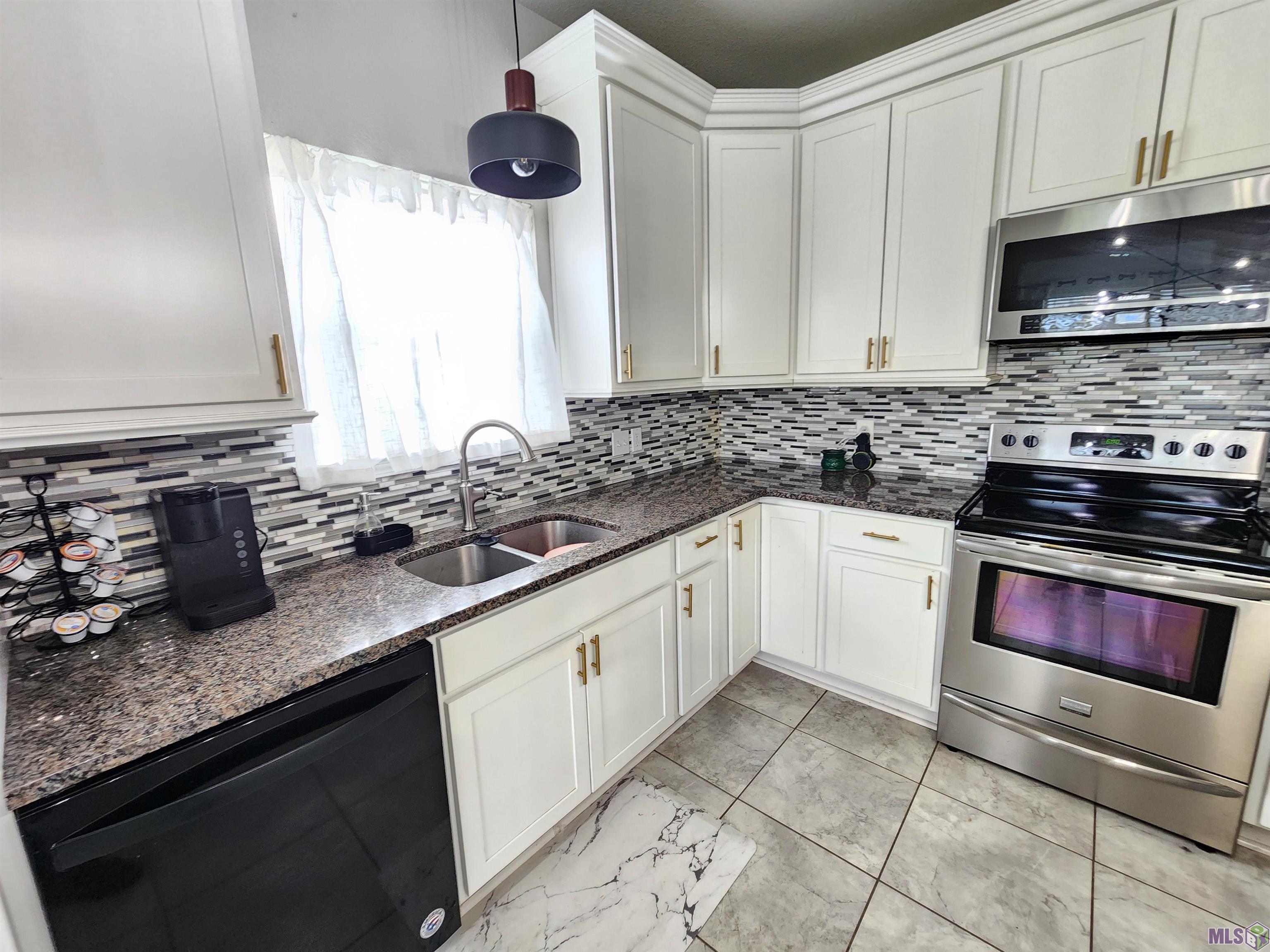 12362 Buddy Ellis Road Denham Springs, LA 70726 - Photo 5 of 27 Gallery Image 5