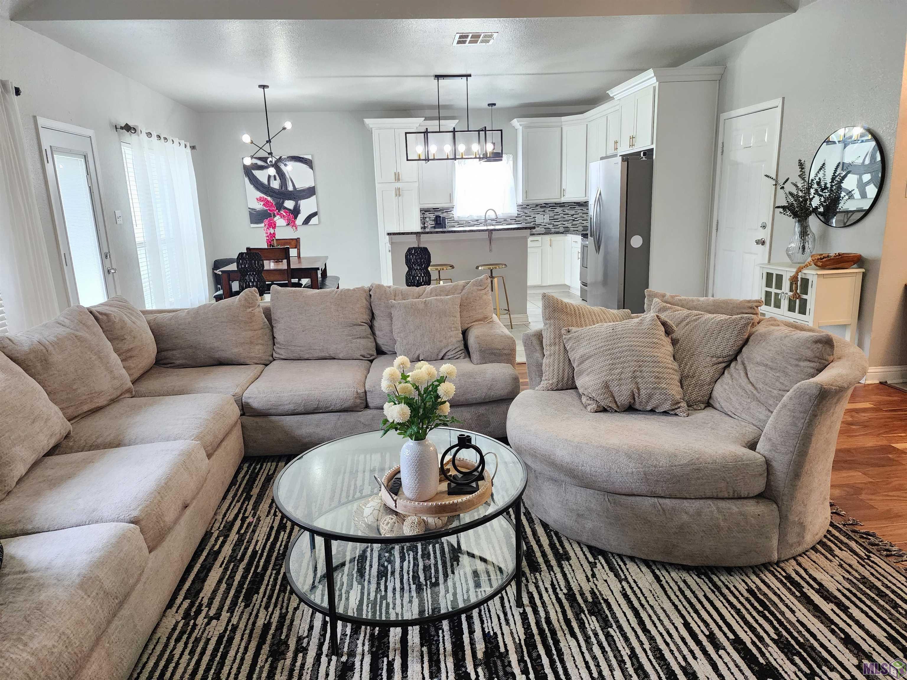 12362 Buddy Ellis Road Denham Springs, LA 70726 - Photo 9 of 27 Gallery Image 9