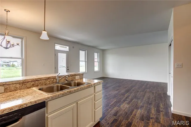 $2,750 | 5020 Freehold Rock Drive, St. Charles, MO 63301