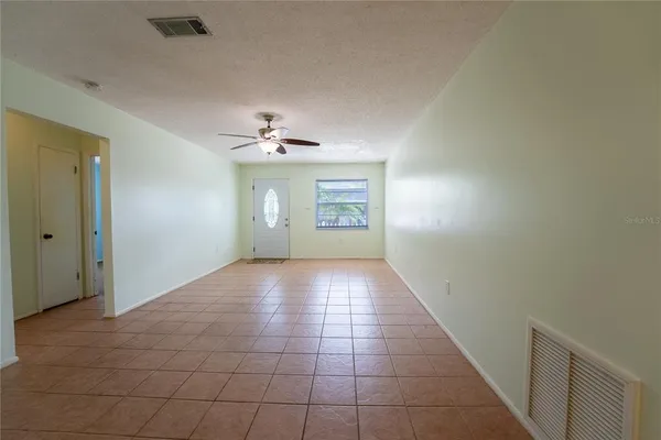 $129,000 | 4991 Springwood Court North, Unit 282, Pinellas Park, FL 33782