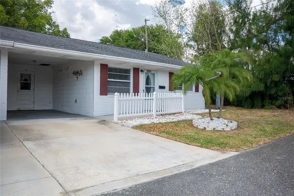$129,000 | 4991 Springwood Court North, Unit 282, Pinellas Park, FL 33782