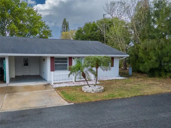 $129,000 | 4991 Springwood Court North, Unit 282, Pinellas Park, FL 33782
