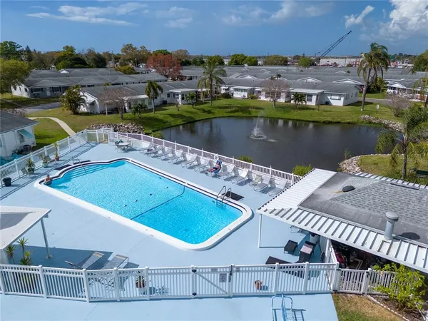 $129,000 | 4991 Springwood Court North, Unit 282, Pinellas Park, FL 33782