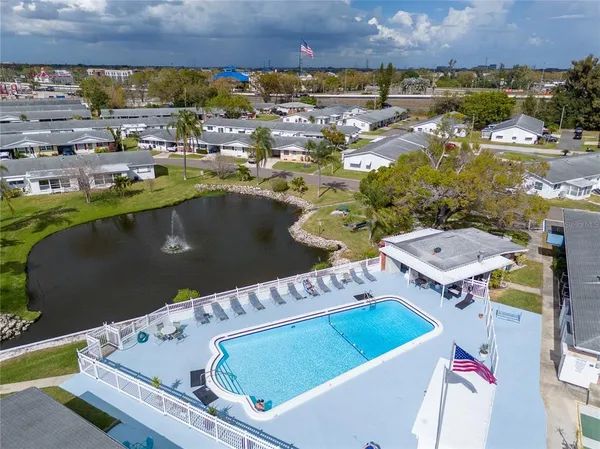 $129,000 | 4991 Springwood Court North, Unit 282, Pinellas Park, FL 33782