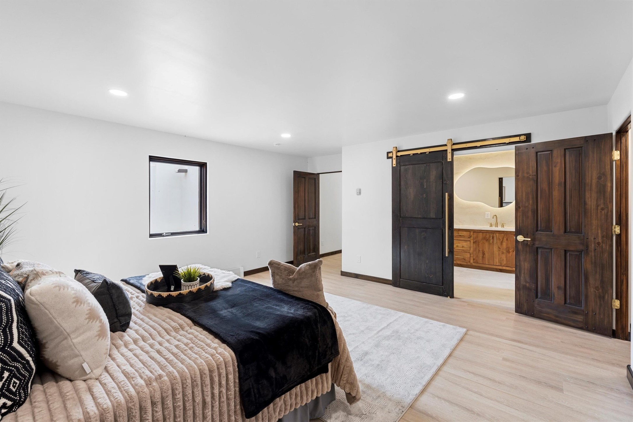 1339 Bishops Lodge Road Santa Fe, NM 87506 - Photo 40 of 59