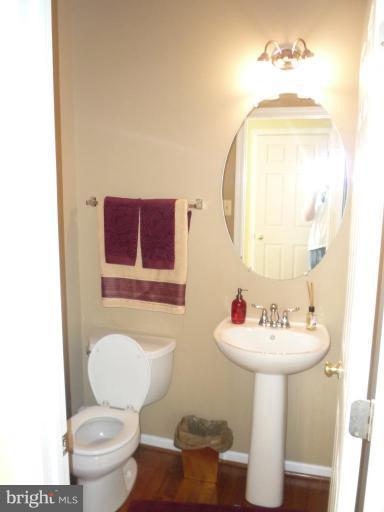1577 Chapman Road Crofton, MD 21114 - Photo 5 of 30 Half Bath 1