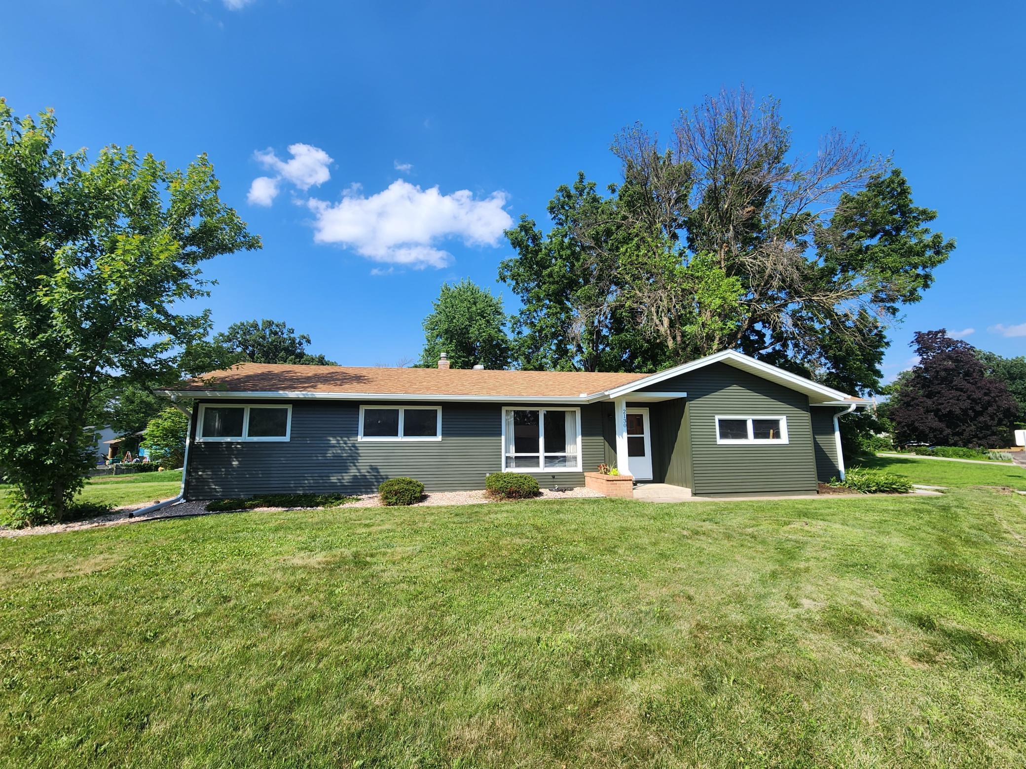 2130 Oakridge Road Stillwater, MN 55082 - Photo 1 of 1 Gallery Image 1