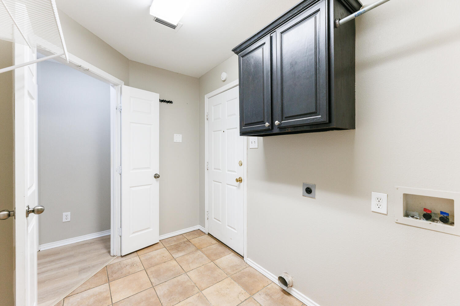 10602 Clinton Avenue Lubbock, TX 79424 - Photo 38 of 45 -