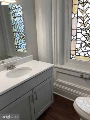 $3,499 | 10 East Chase Street, Baltimore, MD 21202