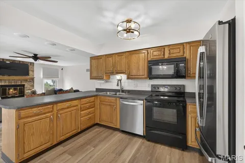 $539,900 | 1428 Cedar Bluff Drive, Ballwin, MO 63021