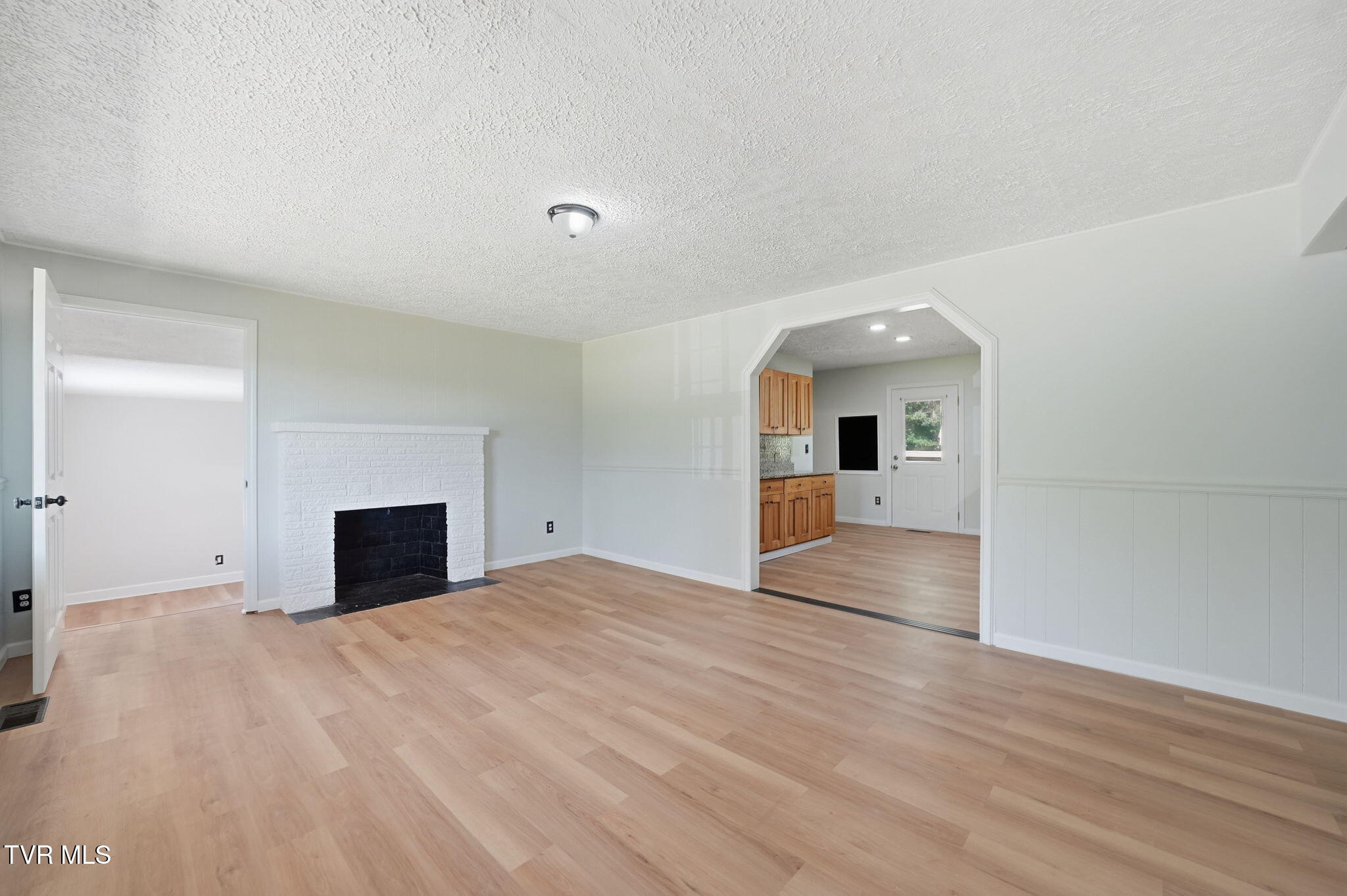 284 H Heaton Road Elizabethton, TN 37643 - Photo 3 of 49 284 H Heaton Rd Elizabethton TN