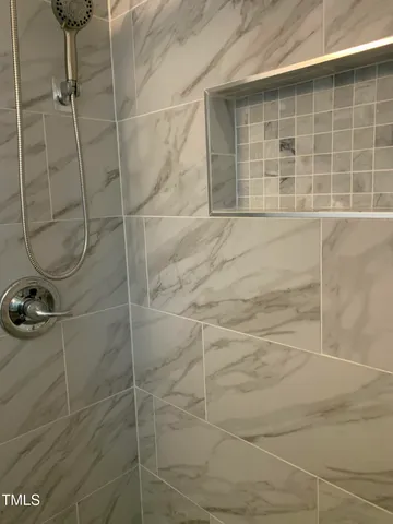 $1,600 | 674 Walker Street, Fayetteville, NC 28311