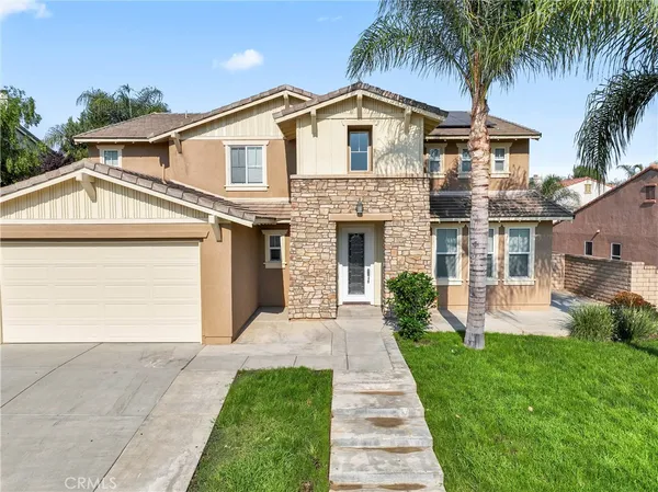 $819,900 | 32943 Edinborough Way, Menifee, CA 92584