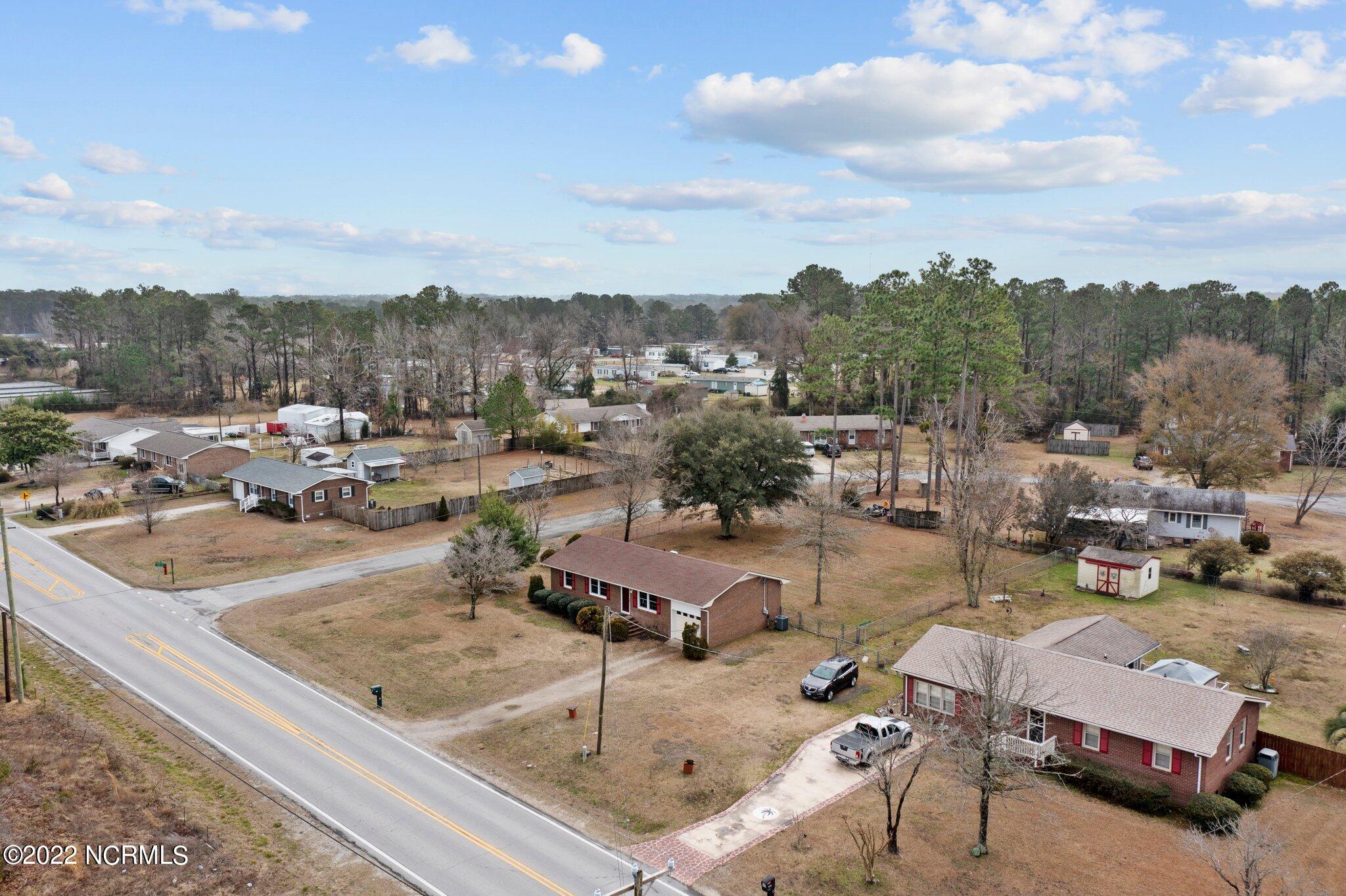 207 Nine Foot Road Newport, NC 28570 - Photo 26 of 32 Aerial