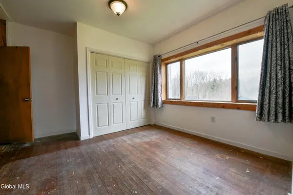 $349,000 | 2099 Rowley Road, Malta, NY 12020