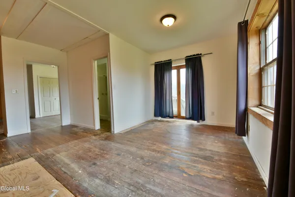 $349,000 | 2099 Rowley Road, Malta, NY 12020