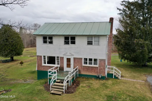 $349,000 | 2099 Rowley Road, Malta, NY 12020