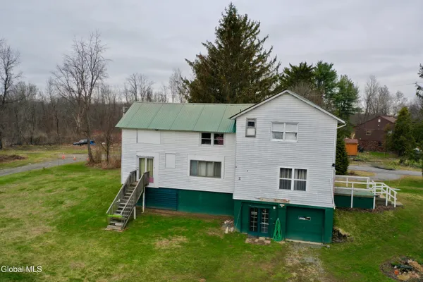 $349,000 | 2099 Rowley Road, Malta, NY 12020