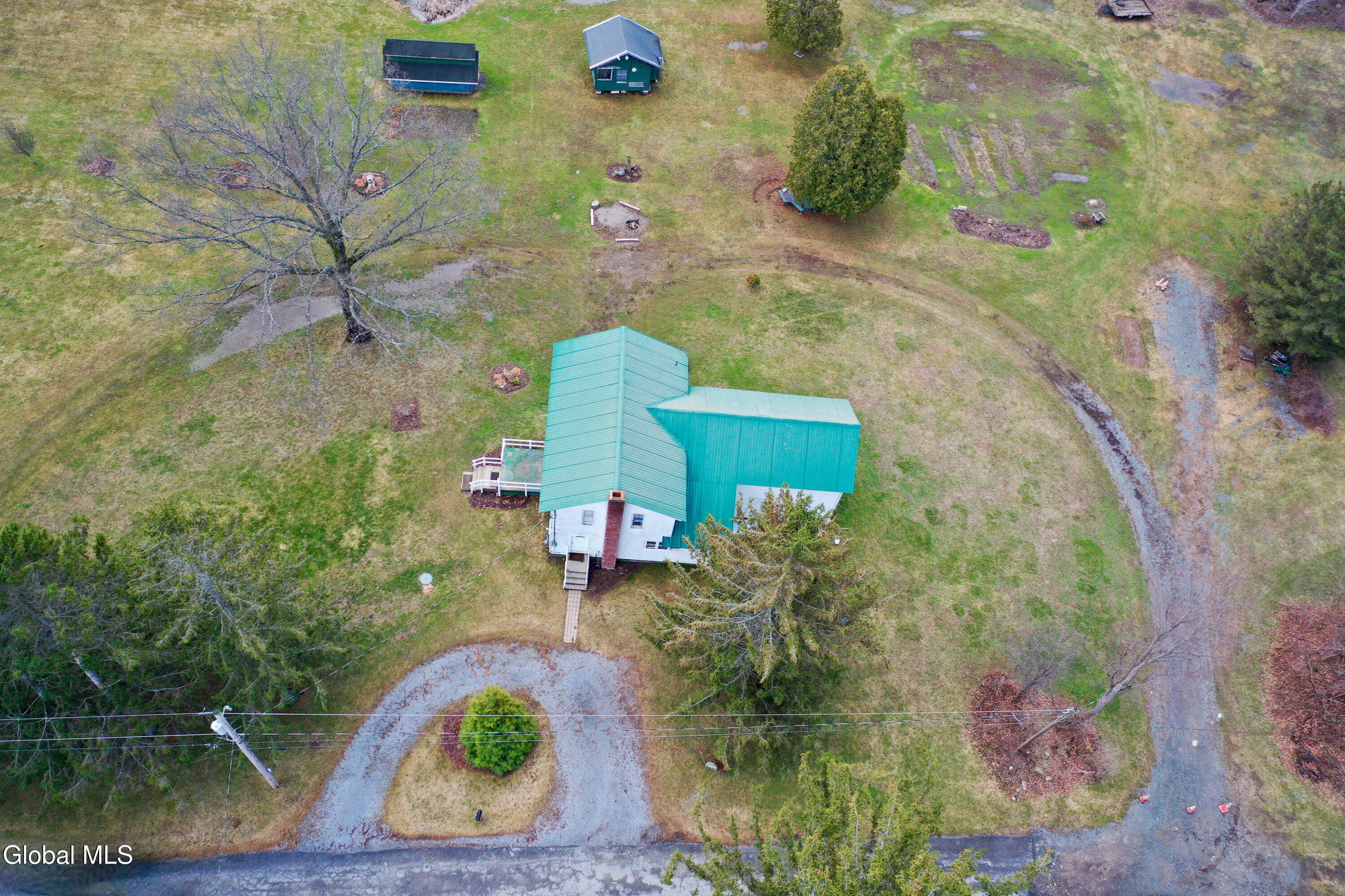 2099 Rowley Road Malta, NY 12020 - Photo 64 of 78 10