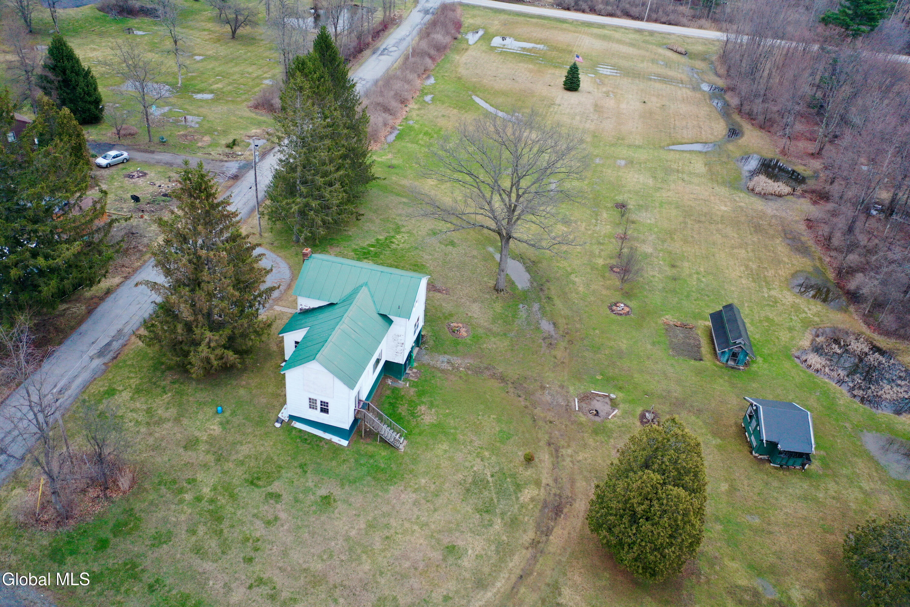 2099 Rowley Road Malta, NY 12020 - Photo 71 of 78 17