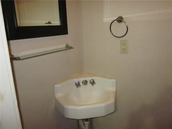 $144,000 | 1202 North 8th Street, St. Joseph, MO 64501