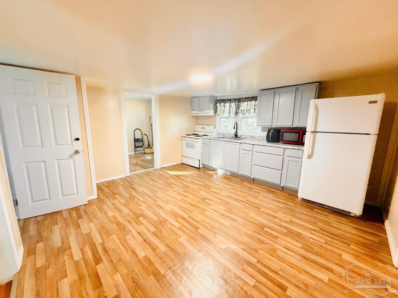 2813 North F Street Pensacola, FL 32501 - Photo 5 of 11