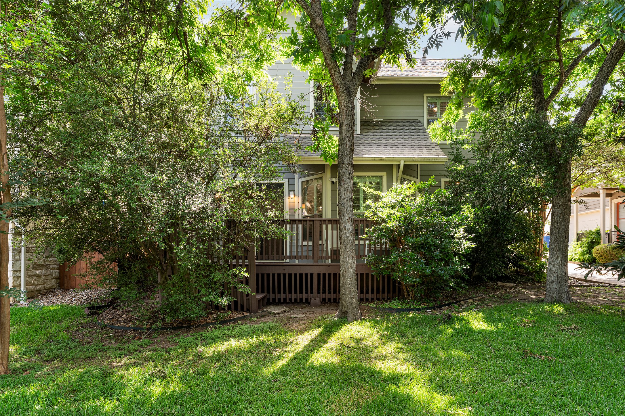 3814 Ridgelea Drive, Unit A Austin, TX 78731 - Photo 30 of 30 front view of a house with a yard
