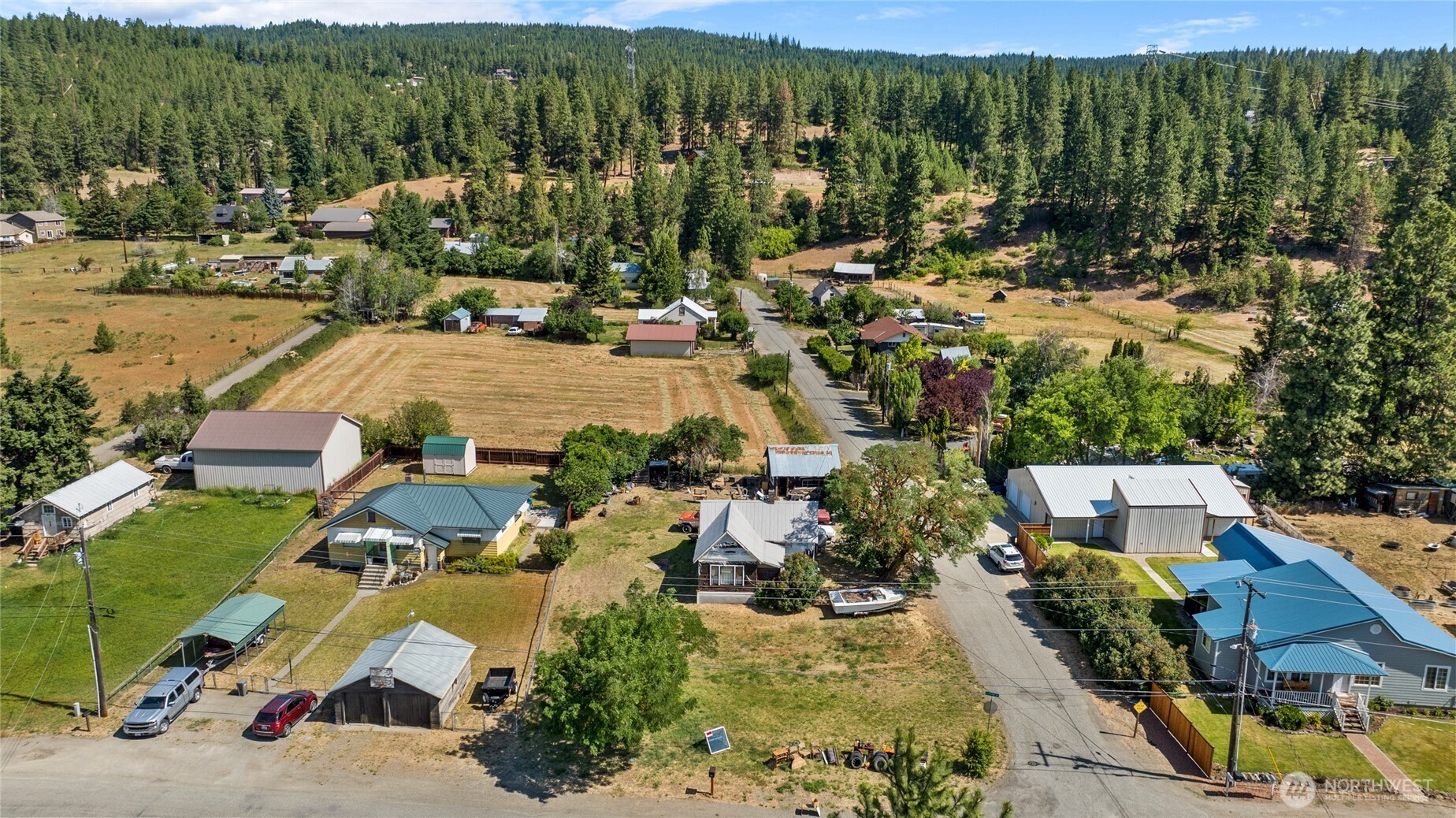 1105 East 3rd Street Cle Elum, WA 98922 - Photo 11 of 14