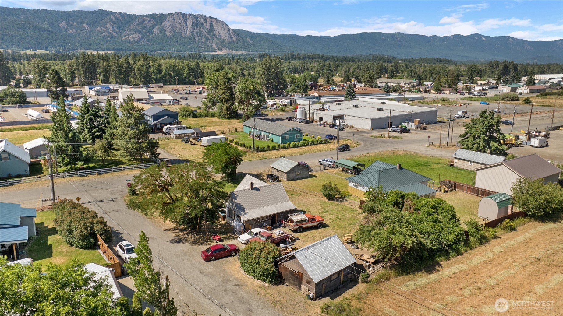 1105 East 3rd Street Cle Elum, WA 98922 - Photo 9 of 14