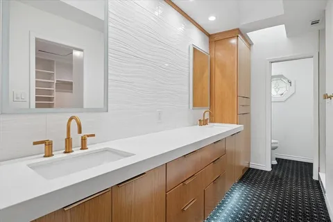 $699,999 | 12380 Montego Plaza, Dallas, TX 75230