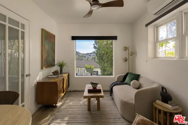 $1,695,000 | 1611 Puebla Drive, Glendale, CA 91207